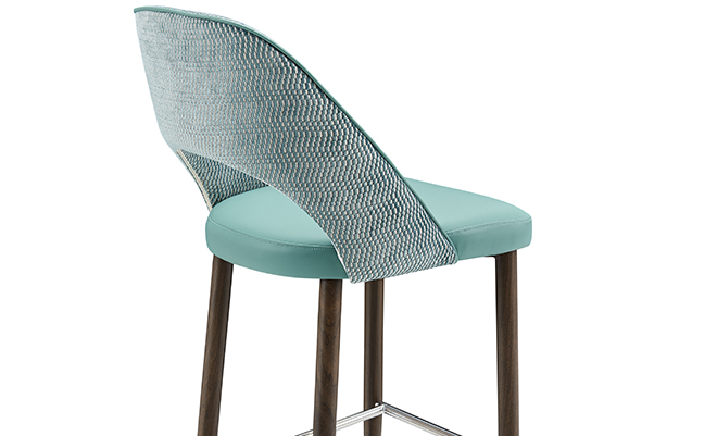 Stylish and Sophisticated Metal Bar Stool YG7255 Yumeya