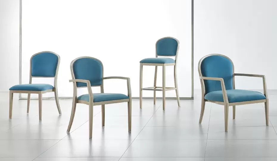 What Are Different Types Of Banquet Chairs?